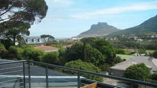 VanOudtshoorn 2 | Hout Bay Accommodation