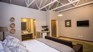 Hamiltons Lodge and Restaurant | Accommodation Malelane