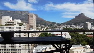 1006 The Piazza | Accommodation Cape Town City Centre