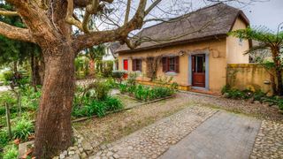 The Red Door | Accommodation Greyton