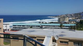 3 Londiani | Accommodation Manaba Beach