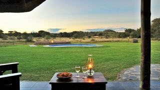 Wag ‘n Bietjie | Modderrivier Accommodation
