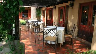 Lombardy Boutique Hotel | Accommodation Lynnwood