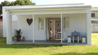 Nextdoor | Sandbaai Accommodation