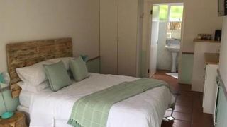 Due South Guest House | Langebaan Specials