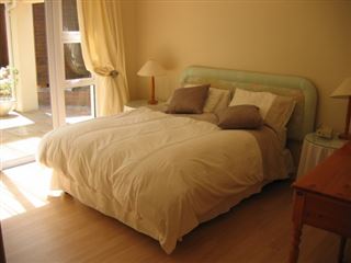 Pepperhollow | Constantia Accommodation