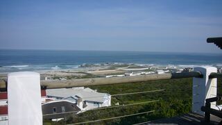 90 Atlantic Drive Yzerfontein | Yzerfontein Specials