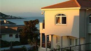 Bayside Suites | Self-catering Fish Hoek