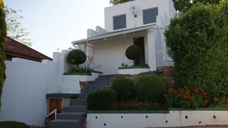 Stunning Flat, View Of Bedfordview | Kensington Accommodation