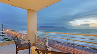 Ocean View | Bloubergstrand Accommodation