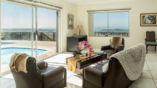 Villa Doré | Accommodation Port Edward