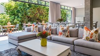2 On Lismore | Accommodation Tokai