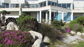 Belle Mer Guest House | Pringle Bay Accommodation