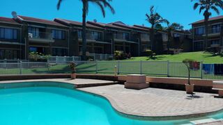 Southgate 16 | Self-catering Uvongo Beach