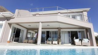 Residence William French Guest House | Cape to Karoo Road Trip Specials