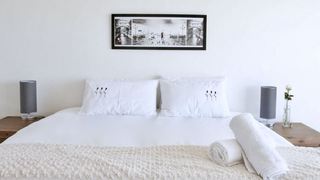 RELAX with city convenience in a suburban setting | Self-catering Vredehoek