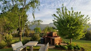 Sangwana 27 Self catering Cottage / Holiday home | Accommodation Underberg