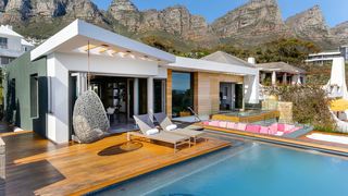 Element House | Bakoven Accommodation