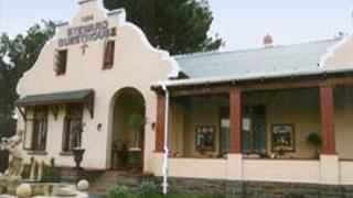 A Steward Guest House | Waverley Accommodation