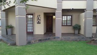 Bonaledi Overnight Accommodation & Guesthouse | Self-catering Lichtenburg