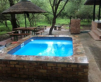 Inyoni House