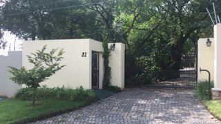 Dennis Road Guesthouse | Lonehill Accommodation