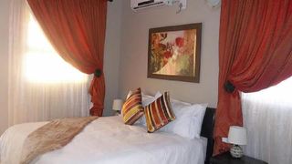 Hlulani Guest House | Northam Accommodation