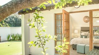 Cottage on College - The Cottage (2 Sleeper) | Africa Specials