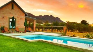 Vineyard Views Country House | Accommodation Riebeek Kasteel