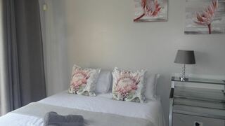 Eland Place | Beacon Bay Accommodation
