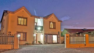 Hermanus at Home | Accommodation Westcliff (Hermanus)