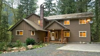 The Glacier Lodge, Cabin #3 | Lodges Glacier