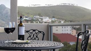 Warren Heights 503 | Tamboerskloof Specials