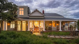 Royal Fischer Hotel | Accommodation Rayton