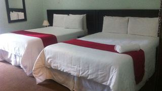 Exec Closets Hotel | Hotels Extension 15