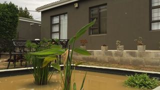 ZOOOP Cottage | Caledon Accommodation