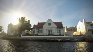 Sleepers@8B | Self-catering Port Owen
