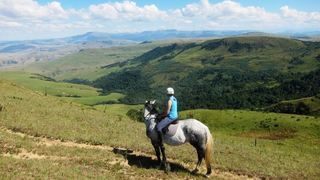 Stormy Hill Horse Trail Holiday in the Midlands KZN | Boston Park Accommodation
