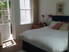 Artist Cottage | Kalk Bay Accommodation