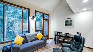 Snowater Condo #68 | Lodges Glacier