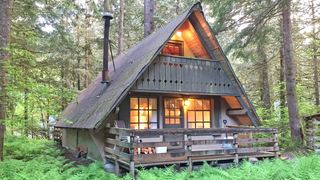 Snowline Cabin #86 | Glacier Lodges
