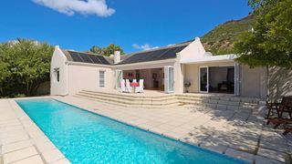 Gordon I | Hout Bay Self-catering