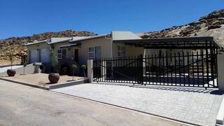 Chef's@6 | Springbok Accommodation