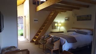 English Rose | Clarens Accommodation