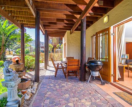 Brenton Bushbuck Lodge