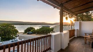 EngelZand Luxury River Chalet | Accommodation Witsand