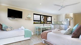 Rothesay 24 | Bloubergstrand Accommodation