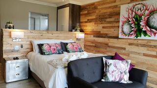 Riverview Guest House | Accommodation Beacon Bay