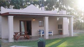 Blue Gum Farm Cottage | Accommodation Caledon