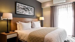 The Residency Jellicoe | Hotels Rosebank
